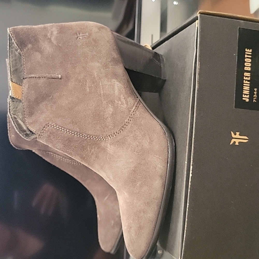 Booties - Picture 3 of 6